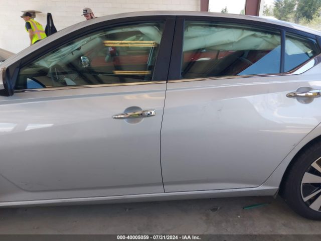 1N4BL4DV2MN316186 Nissan Altima Sv Fwd