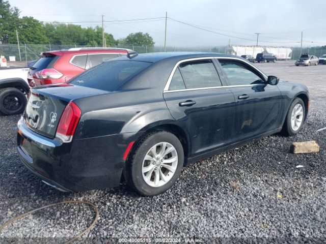 2C3CCAAG1FH742986 Chrysler 300 Limited