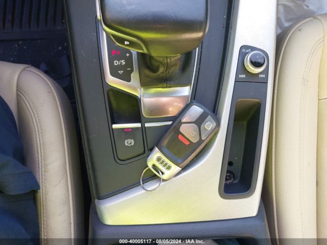 WAUGNAF49HN011042 Audi A4 2.0t Premium
