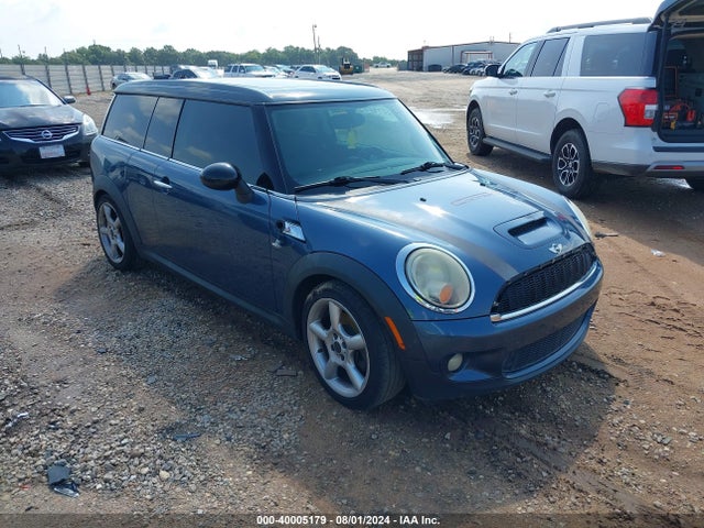 2010 MINI COOPER S CLUBMAN WMWMM3C59ATP94069 Photo 0