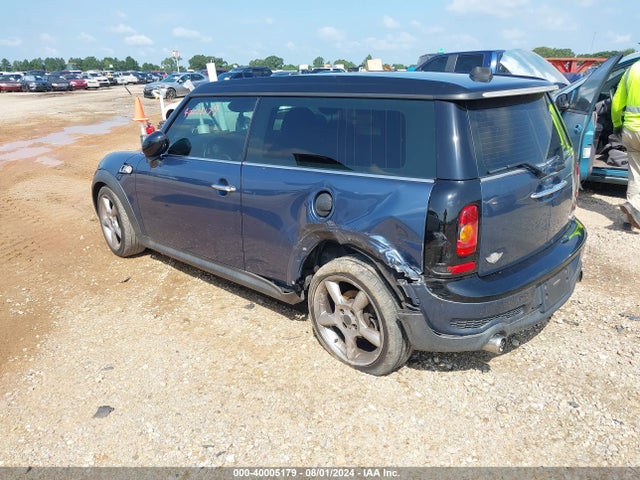 2010 MINI COOPER S CLUBMAN WMWMM3C59ATP94069 Photo 2