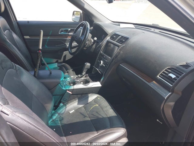 Ford Explorer Limited 2016 1FM5K8F87GGC24312 Image 5
