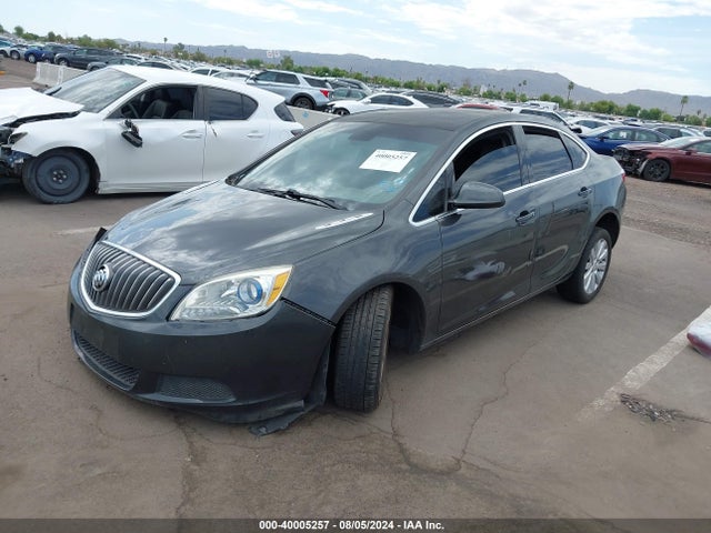 Buick Verano 2016 1G4PP5SK9G4150113 Image 2