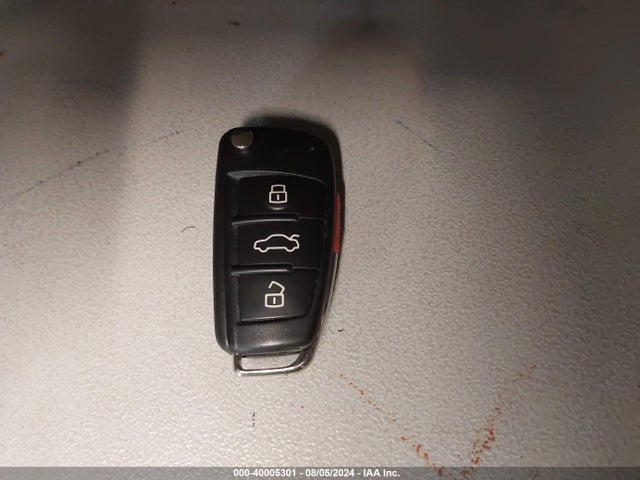 WA1JCCFS6JR010383 Audi Q3 2.0t Premium/2.0t Sport Premium