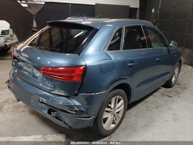WA1JCCFS6JR010383 Audi Q3 2.0t Premium/2.0t Sport Premium