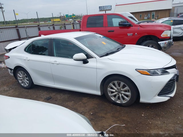 Toyota CAMRY LE 2020 4T1C11AK5LU930520 Image 14