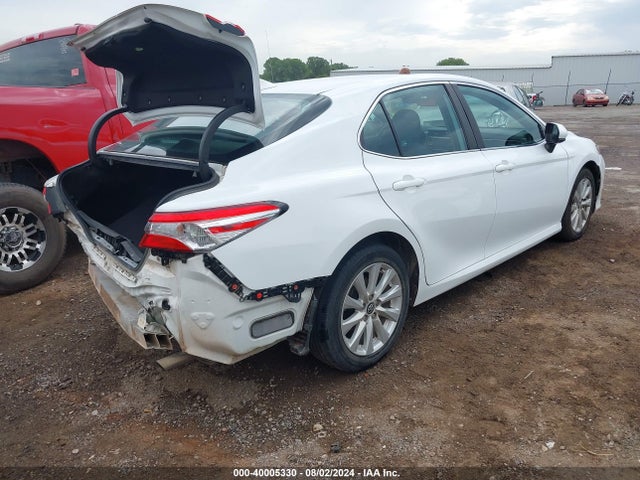 Toyota CAMRY LE 2020 4T1C11AK5LU930520 Image 4