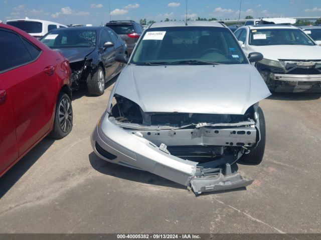 1FADP3K29HL342320 Ford FOCUS SE