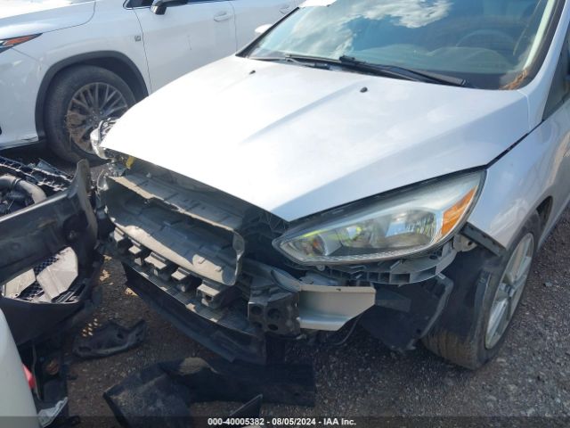 1FADP3K29HL342320 Ford FOCUS SE