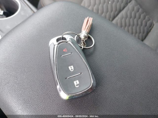 2GNAXSEV7J6233096 Chevrolet EQUINOX LT