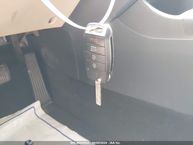 KIA Optima Lx 2015 5XXGM4A7XFG380719 Image 11