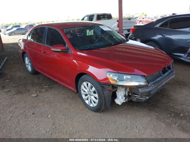 1VWAT7A35FC054279 auction archive image