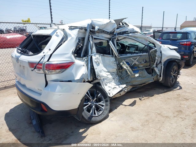 Toyota Highlander Xle V6 2016 5TDKKRFH2GS140627 Image 4