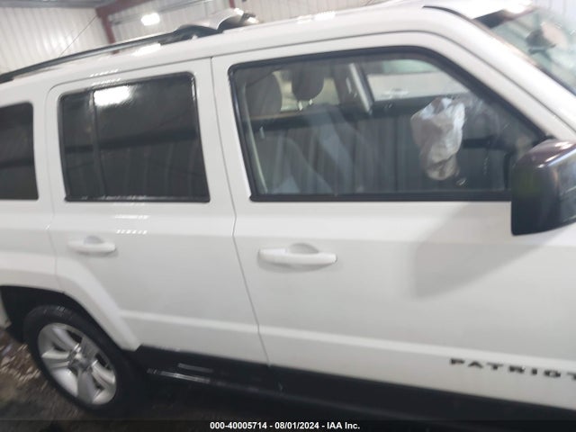 1C4NJPFB7GD590172 Jeep Patriot Latitude