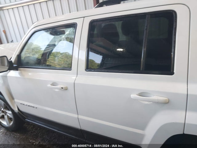 1C4NJPFB7GD590172 Jeep Patriot Latitude