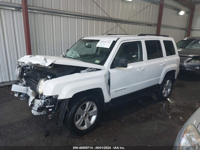 1C4NJPFB7GD590172 Jeep Patriot Latitude