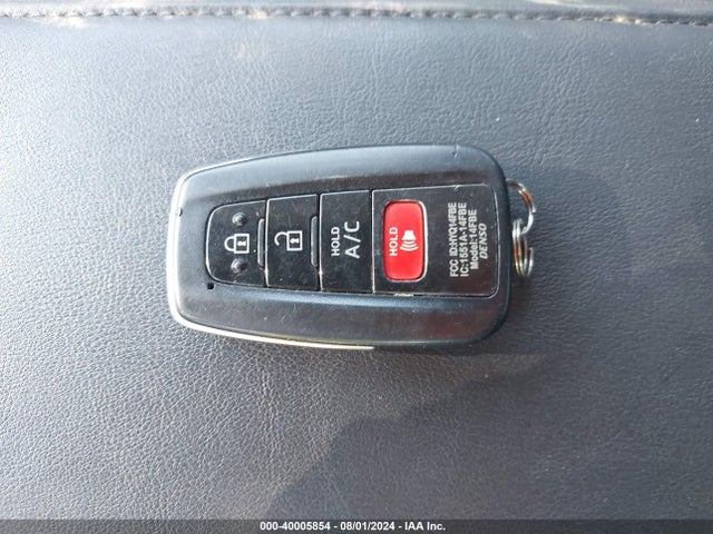 Toyota Prius Prime Premium 2018 JTDKARFP7J3079617 Image 11