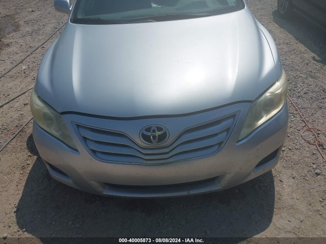 2010 Toyota Camry Le მანქანა იყიდება აუქციონზე, vin: 4T1BF3EK4AU041448, აუქციონის ნომერი: 40005873