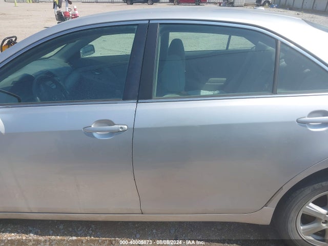 2010 Toyota Camry Le მანქანა იყიდება აუქციონზე, vin: 4T1BF3EK4AU041448, აუქციონის ნომერი: 40005873