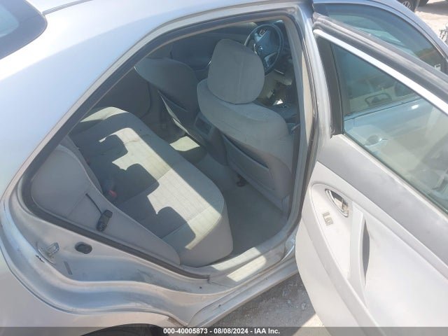 2010 Toyota Camry Le მანქანა იყიდება აუქციონზე, vin: 4T1BF3EK4AU041448, აუქციონის ნომერი: 40005873