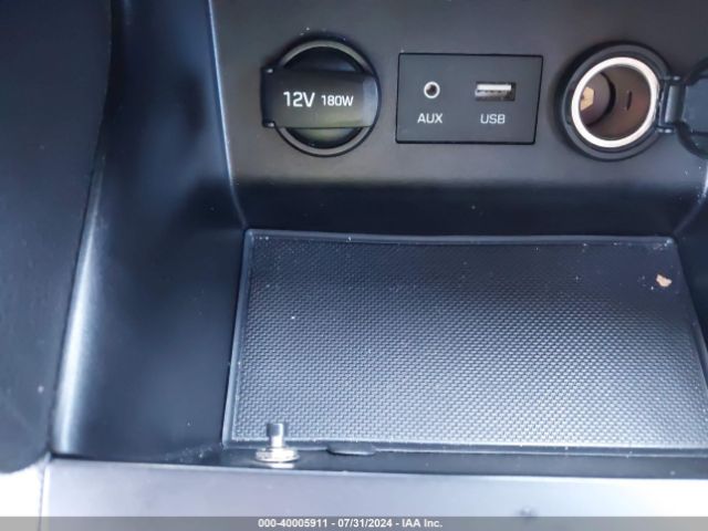 KMHD74LF7LU929695 Hyundai ELANTRA SE