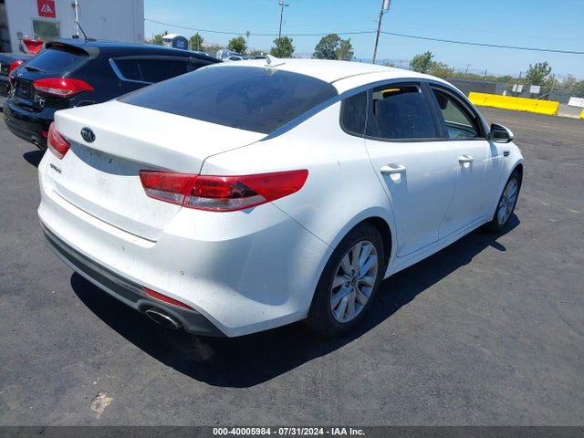 KIA Optima Lx 2018 5XXGT4L36JG268215 Image 4