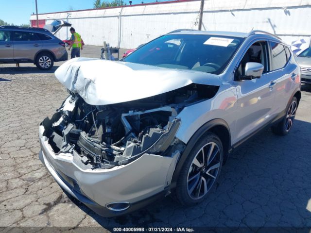 JN1BJ1CR5HW136173 Nissan Rogue Sport Sl