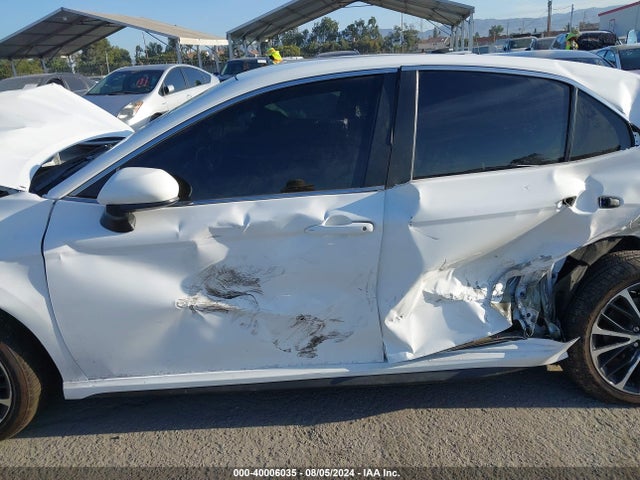 Toyota CAMRY SE 2018 4T1B11HK5JU587464 Image 14