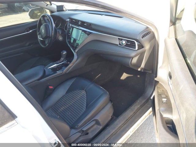 Toyota CAMRY SE 2018 4T1B11HK5JU587464 Image 5