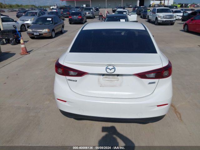 3MZBN1V34JM183479 Mazda Mazda3 Touring