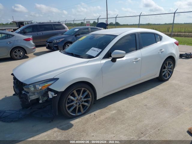 3MZBN1V34JM183479 Mazda Mazda3 Touring