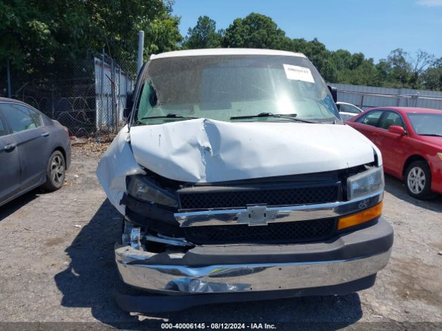1GCWGAFG8J1907378 Chevrolet Express 2500 Work Van