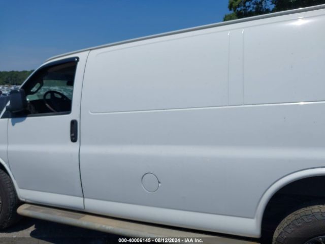1GCWGAFG8J1907378 Chevrolet Express 2500 Work Van