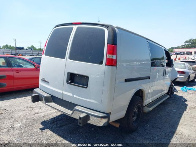 1GCWGAFG8J1907378 Chevrolet Express 2500 Work Van