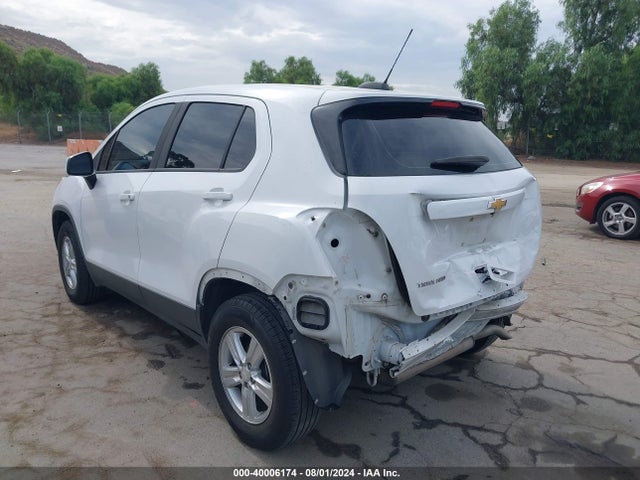 Chevrolet TRAX LS 2017 3GNCJNSB0HL239866 Image 3