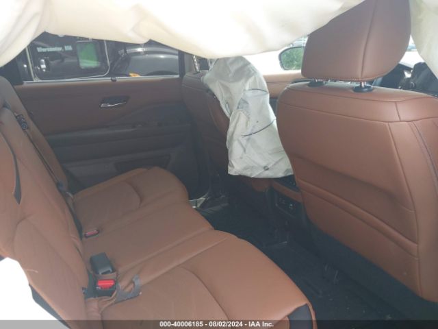 5N1DR3DJXRC206056 Nissan Pathfinder Platinum 4wd