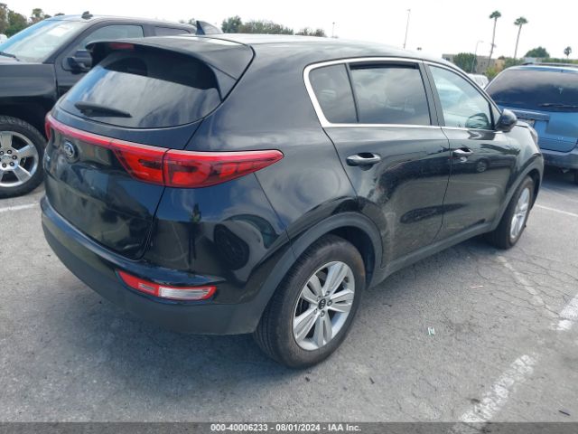 KNDPM3ACXH7053031 KIA Sportage Lx