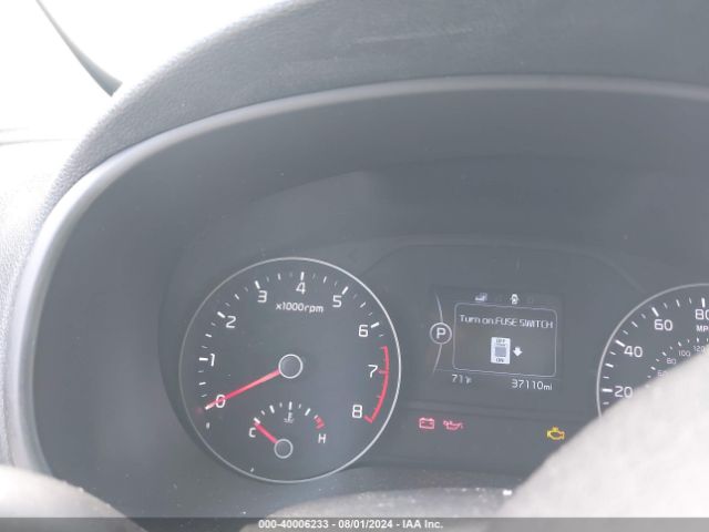 KNDPM3ACXH7053031 KIA Sportage Lx