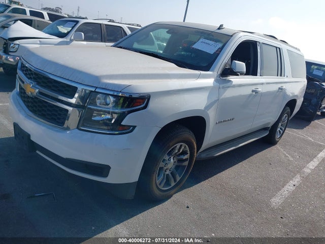 Chevrolet Suburban 1500 Lt 2015 1GNSCJKC0FR302994 Image 2