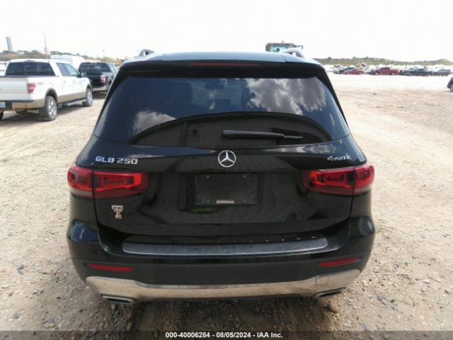 WDC4M4HB0LW007030 Mercedes-Benz Glb 250 4matic