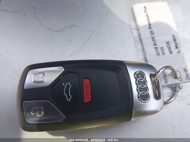 WA1ANAFY2J2003720 Audi Q5 2.0t Premium/2.0t Tech Premium