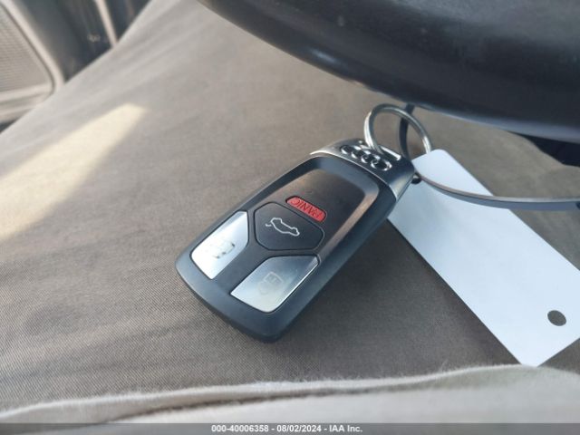 2017 AUDI A4 WAUENAF43HN055979 Photo 10