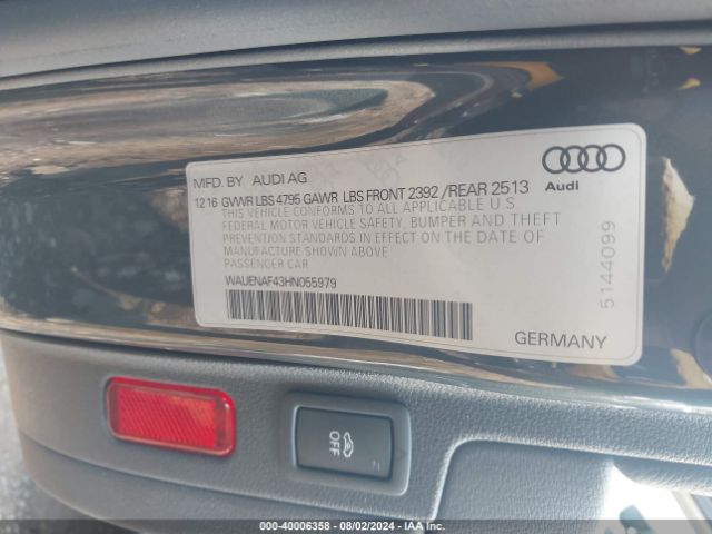 2017 AUDI A4 WAUENAF43HN055979 Photo 8