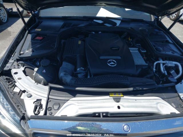 55SWF4JB3FU093105 Mercedes-Benz C 300 Luxury/sport
