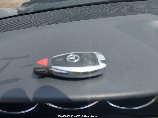 WDDGF8AB3EA960139 Mercedes-Benz C 300 Luxury 4matic/sport 4matic