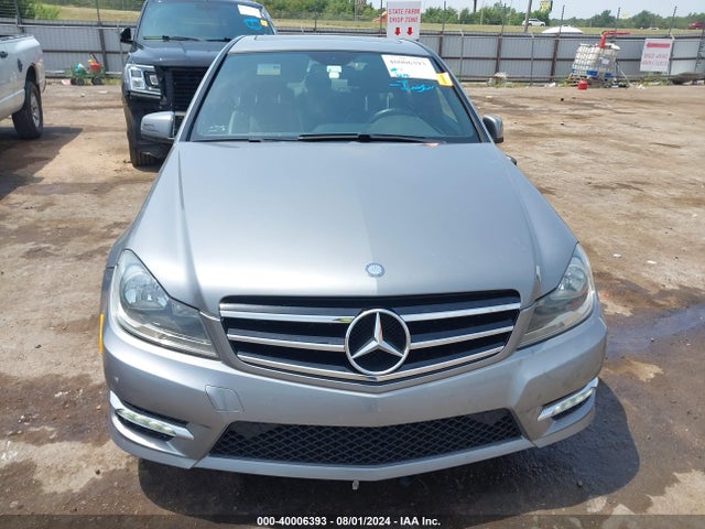 WDDGF8AB3EA960139 Mercedes-Benz C 300 Luxury 4matic/sport 4matic
