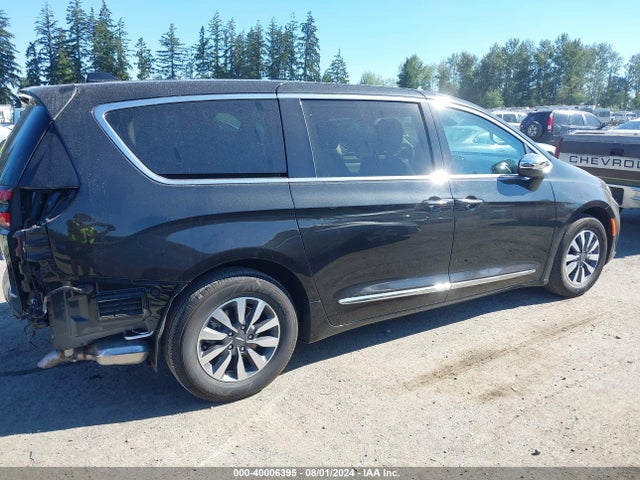 2C4RC1S73PR632652 Chrysler Pacifica Hybrid Limited