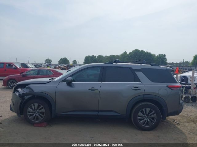 5N1DR3BAXNC235117 Nissan Pathfinder Sv 2wd