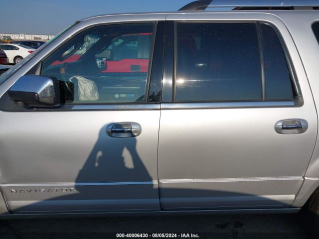 5LMJJ3HT8HEL03164 Lincoln Navigator L Select
