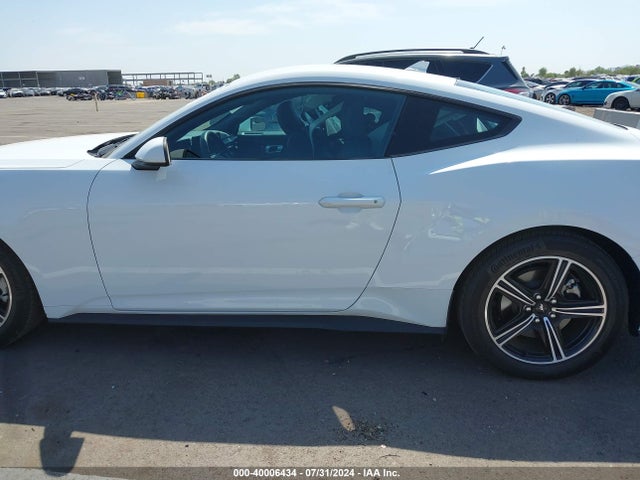 Ford Mustang Ecoboost Fastback 2024 1FA6P8TH3R5107409 Image 15